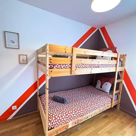 Apartment Bird 4mn-train 6mn -private Parking- Paris Serris